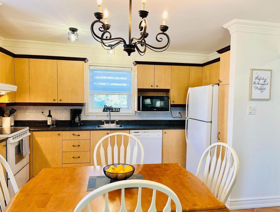 Superbe Condo Plage-Memphremagog Exterior foto